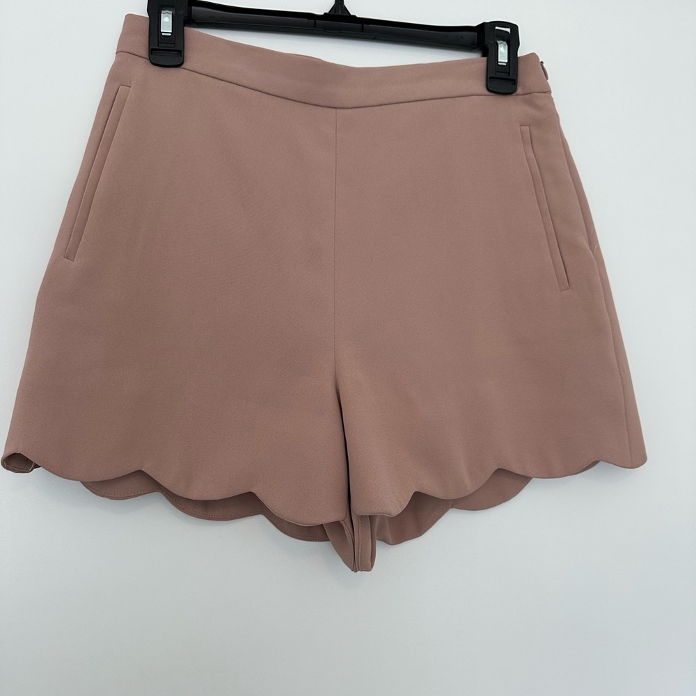 Wilfred camel short size 8 with scalloped edge.